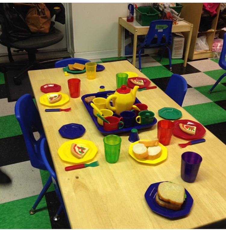 Playing-in-the-Dramatic-Play-Kitchen.-Setting-up-for-a-feast